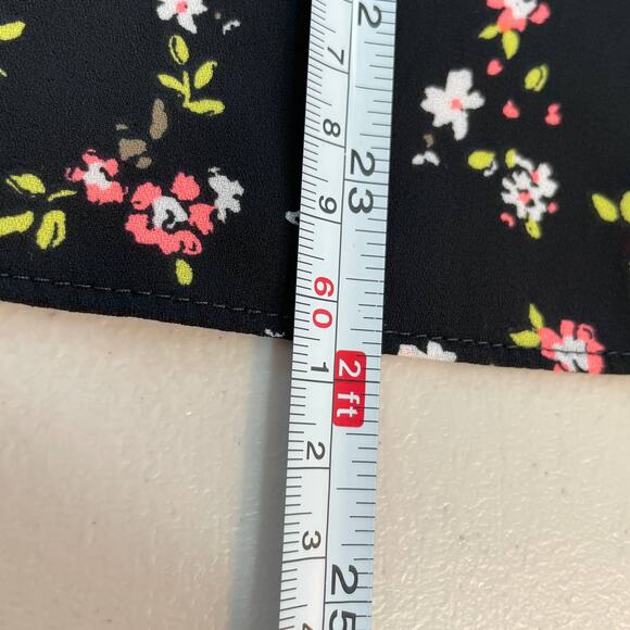 Express Black Floral Open Back Tank S - Picture 8 of 8